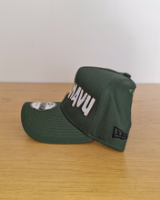 Load image into Gallery viewer, Wakanavu New Era Snapback